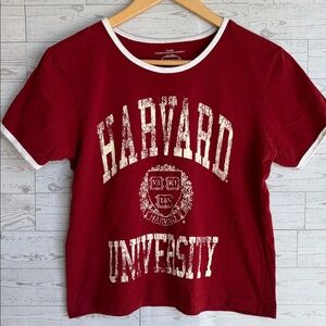 Harvard University Women's XL T-shirt Maroon‎ Short Sleeves